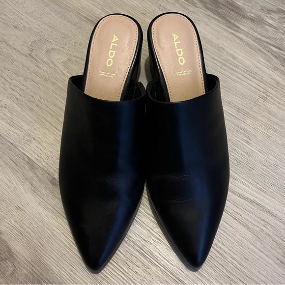 Aldo Heels - Picture 1 of 4